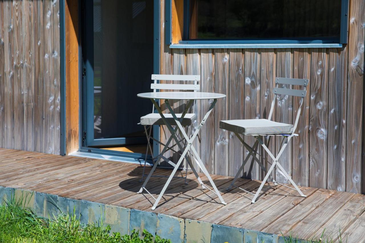 La Dormeuse Du Val Villa Chambon-sur-Lac Exteriör bild